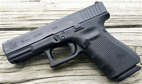 Glock 19 Gen 4 Review