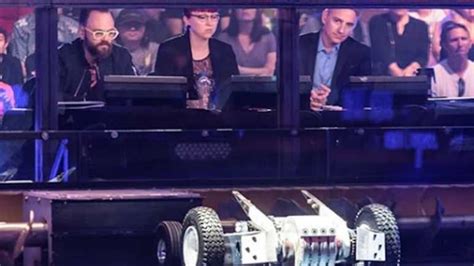 Who are the BattleBots judges, hosts & announcers?