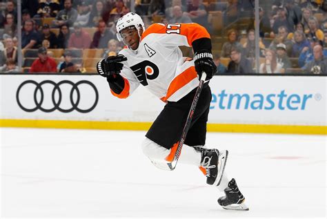 Winger Wayne Simmonds trying to rebound and earn new contract | Flyers season preview