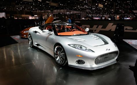 Wallpapers of beautiful cars: Spyker C8 Aileron GT Racer and Geneva presentation