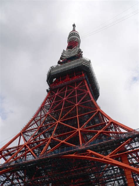 The Tokyo Tower in Anime - Crashing Japan - Anime News Network