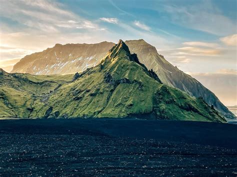 Katla Ice Caves: How to Visit + What to Expect (2024-2025)