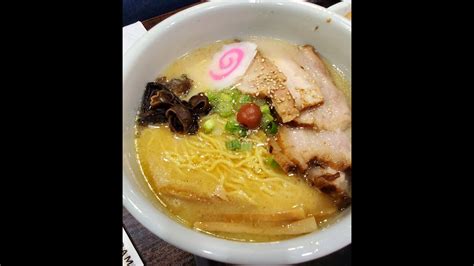 SANTOUKA RAMEN AT MITSUWA MARKET PLACE THE BEST RAMEN IN CHICAGO - YouTube