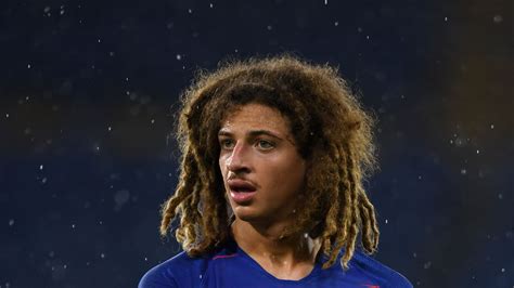 Ethan Ampadu signs five-year Chelsea contract extension | Football News ...