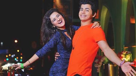 Check Out: Avneet Kaur And Siddharth Nigam's Sweet Moments Together ...