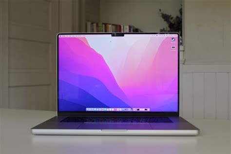 Dell XPS 15 vs. MacBook Pro 16: Powerful Laptops Duke It Out | Digital Trends