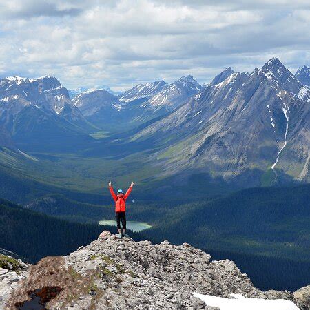 YAMNUSKA MOUNTAIN ADVENTURES - DAY TOURS (Canmore) - All You Need to ...