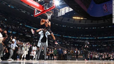 NBA Slam Dunk Contest: Aaron Gordon jumped over a man more than 7 feet tall and still lost - CNN