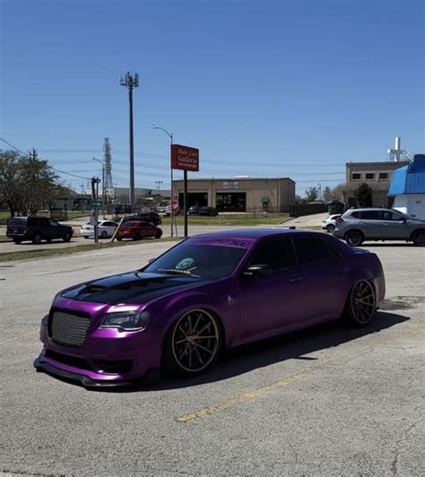 Purple Chrysler 300 in 2023