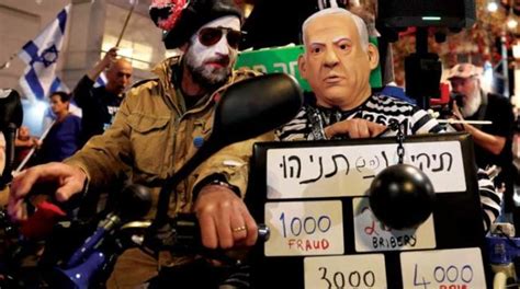 Israelis Protest to Block Netanyahu's Trip to Berlin