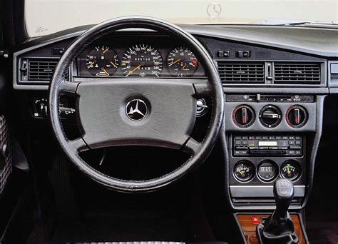 Classic Mercedes-Benz 190E Interior