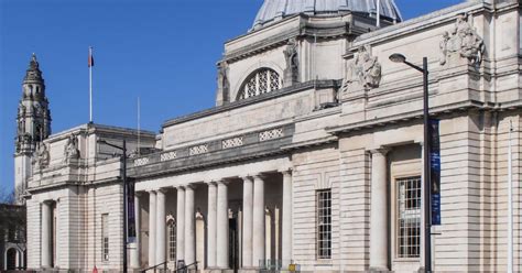 National Museum Cardiff (Cardiff) - Visitor Information & Reviews