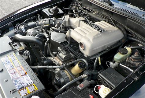 1995 Ford mustang cobra engine specs