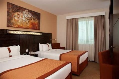 Holiday Inn Express Dubai Jumeirah $45 ($̶6̶3̶) - UPDATED 2018 Prices ...