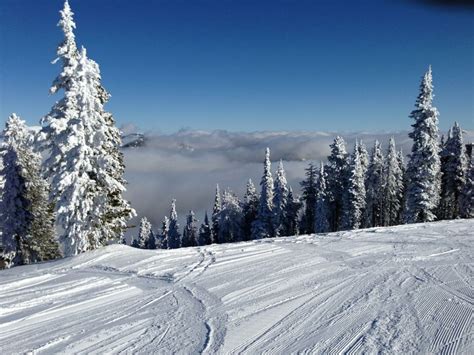 49 Degrees North Ski Resort | Ski resort, Skiing, Resort