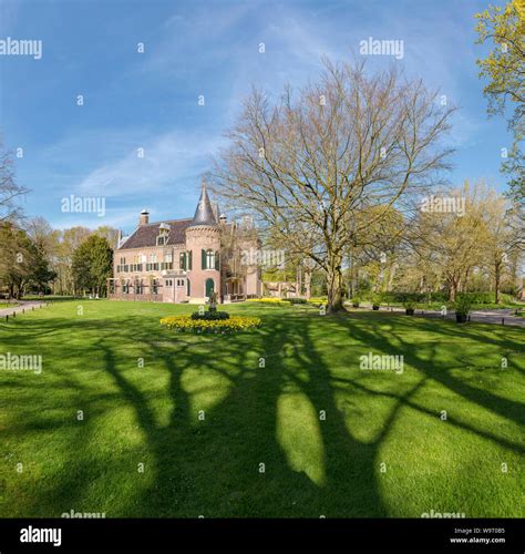 The garden of Keukenhof castle, 30063972 *** Local Caption *** Stock Photo - Alamy