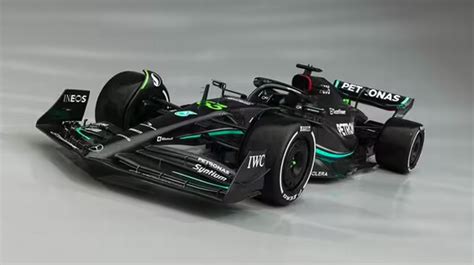 Mercedes go back to black livery as bullish Lewis Hamilton fires ...