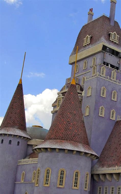 Behind-the-Scenes Look at Beast's Castle, Part of the New Fantasyland ...