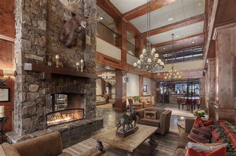 5 Ski Lodges With The Most Stunning Fireplaces | SKI Mag