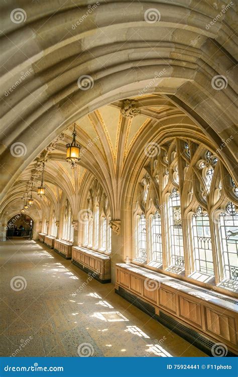 Interior of Yale University Library Stock Image - Image of learn ...