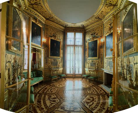 File:Conference Room (Royal Castle, Warsaw)-01.jpg