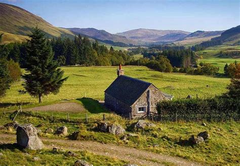 Lochsie Cottage | Perthshire | Unique Cottages | Scotland cottage ...