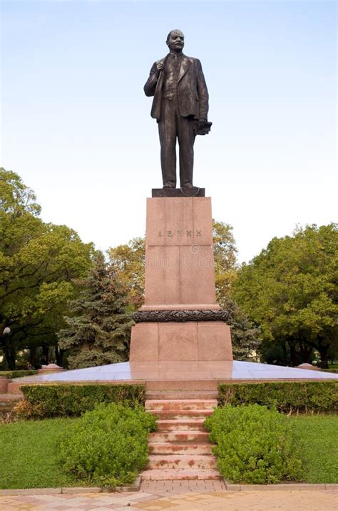 Lenin Statue In The German History Museum In Berlin, Germany Editorial ...