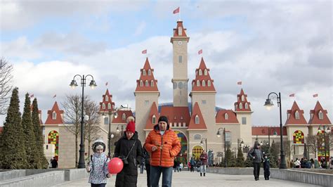 Russia opens its first theme park "Dream Island"