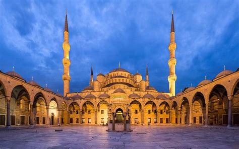 8 Mosques Not To Miss While In Istanbul - Istanbul Islamic & Muslim Tours