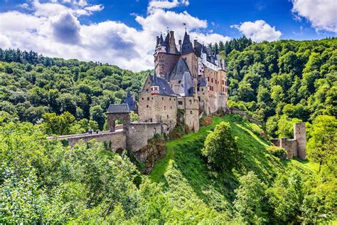 9 of the Coolest Castles in Germany