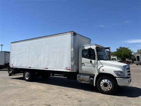 2015 HINO 26FT BOX TRUCK WITH LIFT GATE (TAG NO-1206) - RK Truck Sales