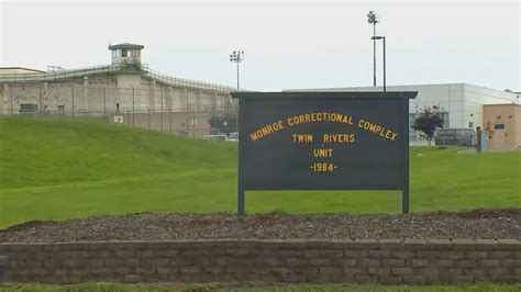 2 more inmates test positive for COVID-19 at Monroe prison | KOMO