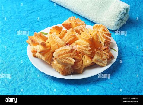 puff pastry, jeera khari biscuit Stock Photo - Alamy