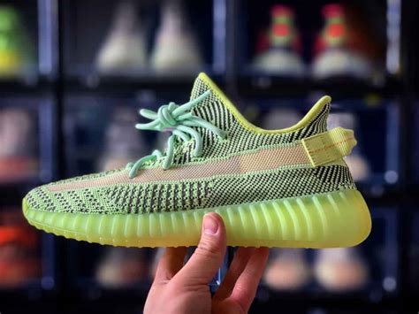 Yeezy Boost 350 V2 Fake Vs Real | semashow.com