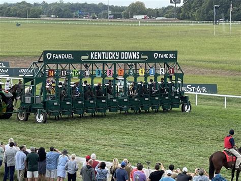 Kentucky Downs Racing 2024 - elaine alberta