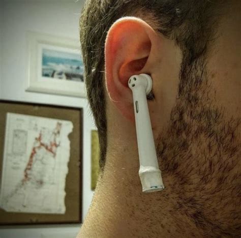 Discount airpods pro : r/Weird