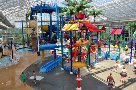 15 Best Outdoor & Indoor Water Parks in Indiana