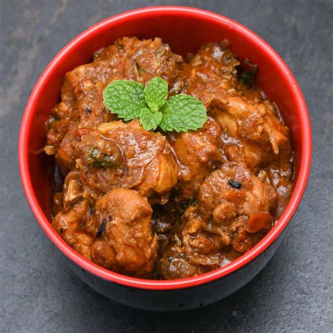 Kadhai Chicken Recipe: How to Make Kadhai Chicken