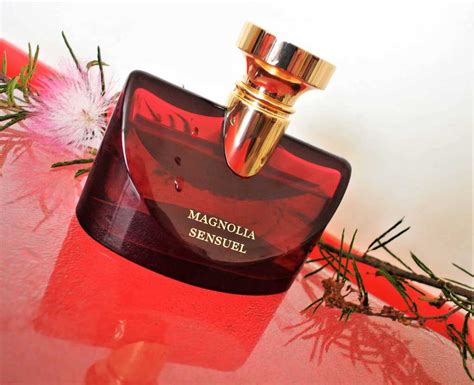 10 Best-Smelling Floral Perfumes For Women