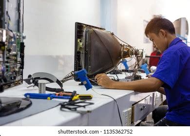 Television Repair Images, Stock Photos & Vectors | Shutterstock