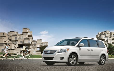 Volkswagen Routan 2014: réservé aux entreprises de location - Guide Auto