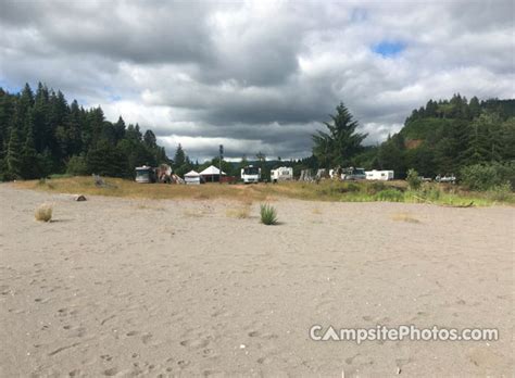 Skamokawa Vista Park - Photos, Reservations & Camping Info