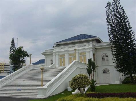 Istana Besar, Johor Bahru - Grand Palace Park