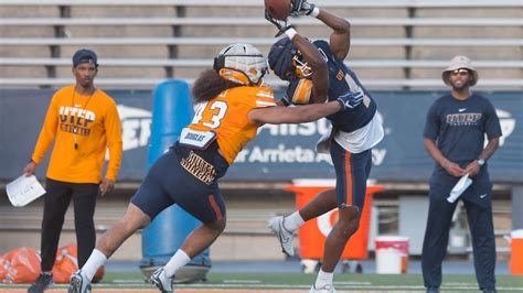 UTEP football shows off rebuilt receiving corps in Spring Showcase