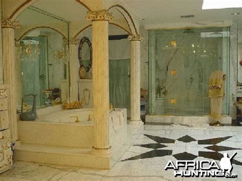 Mugabe Mansion in Zimbabwe | AfricaHunting.com