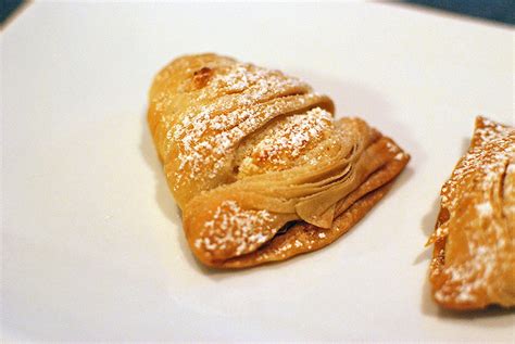 Sfogliatelle - The Food in My Beard