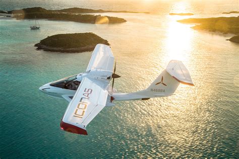 This Amphibious Aircraft Takes Flying To New Heights