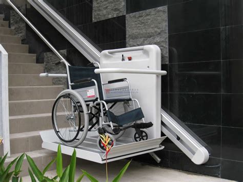 Vertical Wheelchair Lift for Home & Commercial Buildings SG