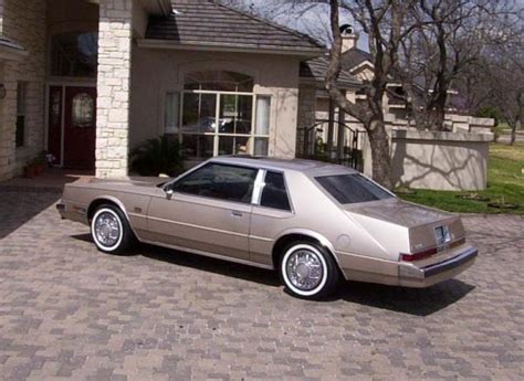 1981 Cadillac Seville - Information and photos - MOMENTcar