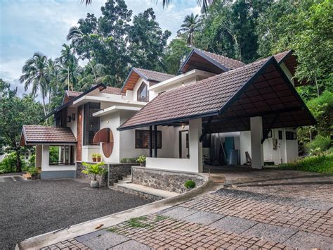 attiks-design-kerela-home-1 | Kerala house design, Village house design, Kerala houses